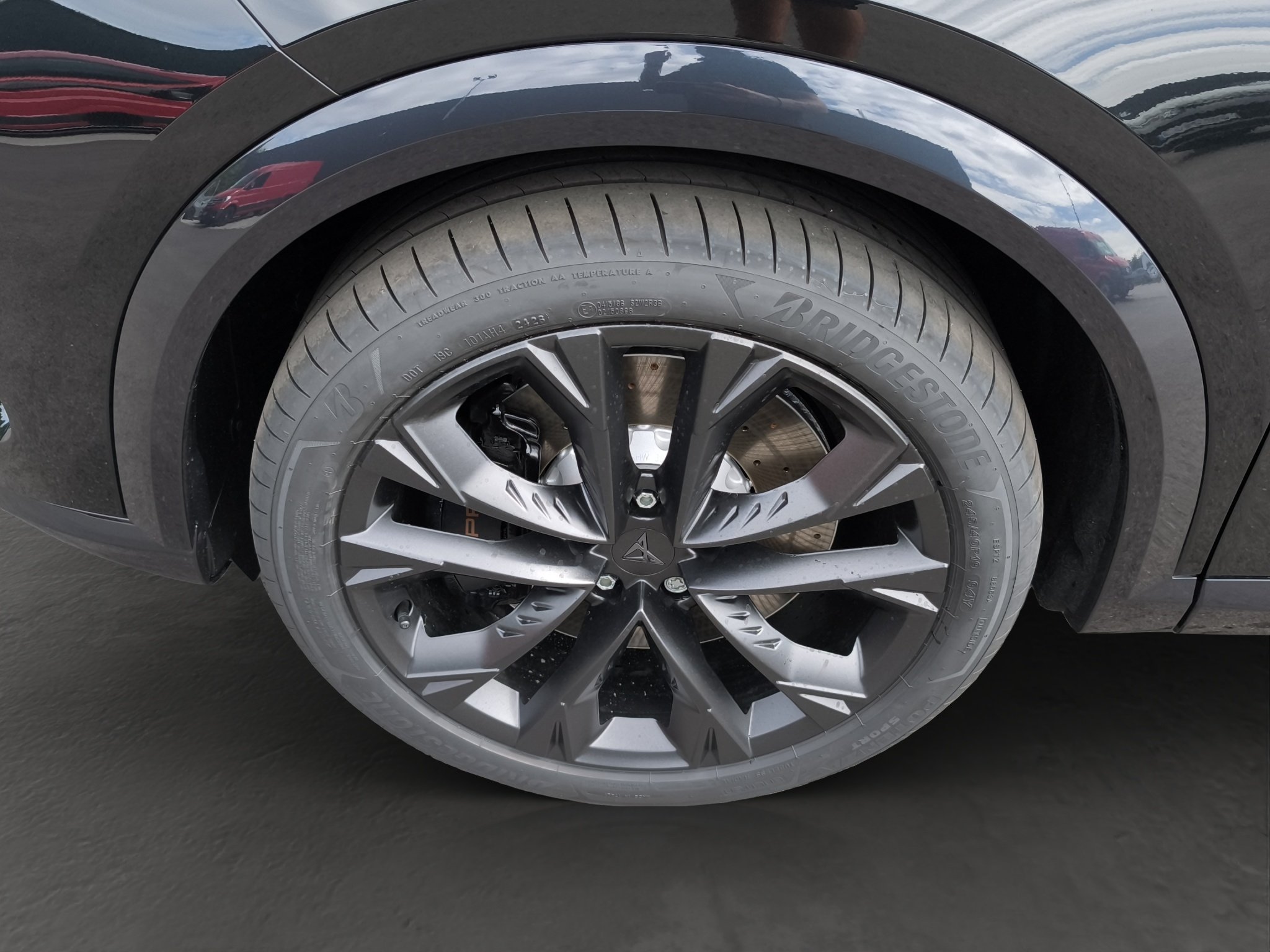 2.0 TSI DSG 4Drive VZ Black Edition 10