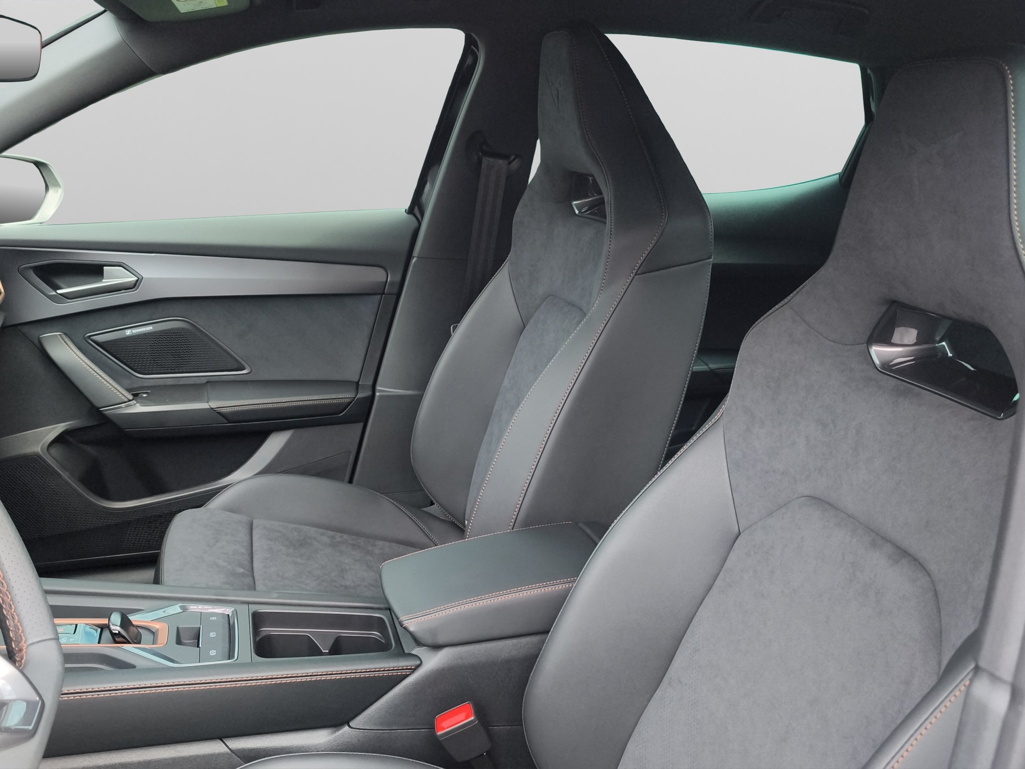 2.0 TSI DSG 4Drive VZ Black Edition 12