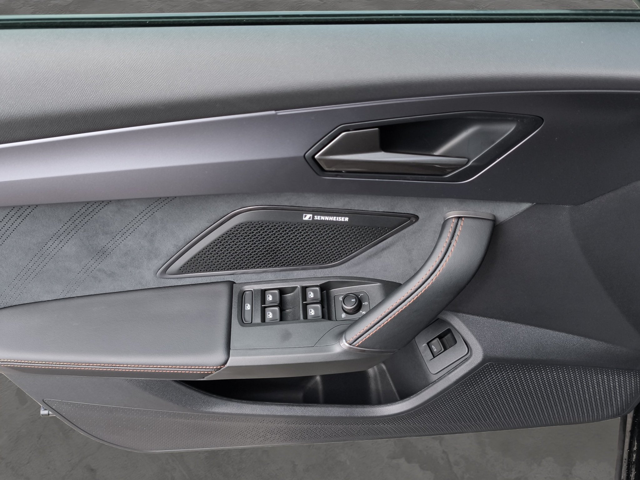 2.0 TSI DSG 4Drive VZ Black Edition 13