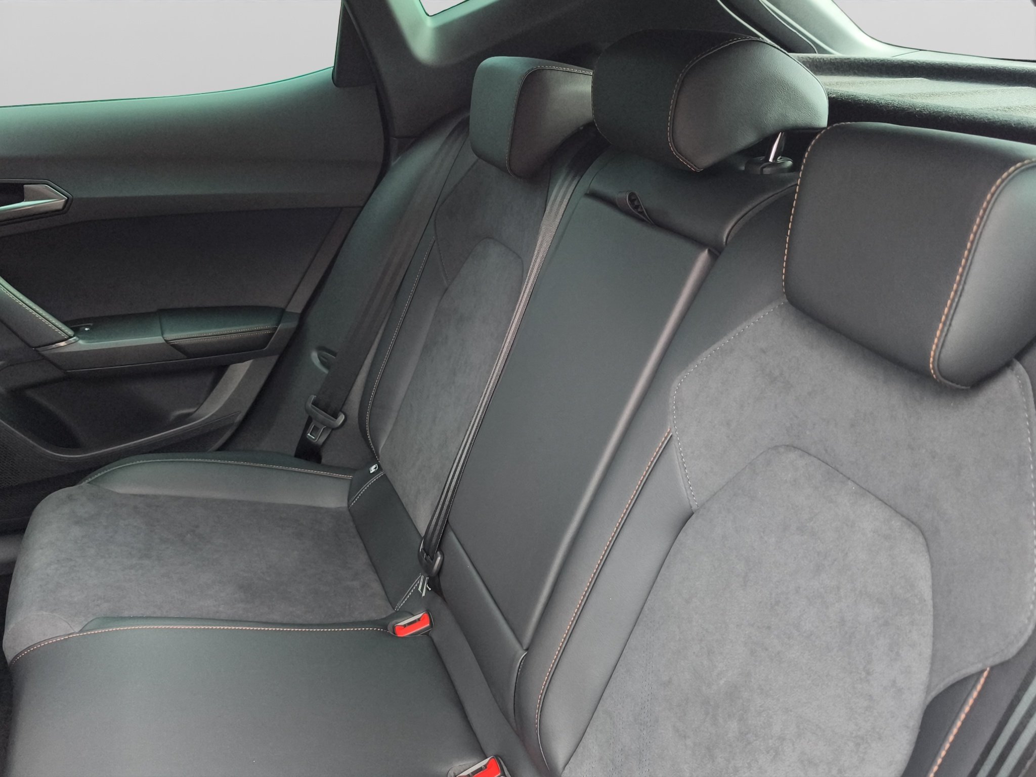 2.0 TSI DSG 4Drive VZ Black Edition 14