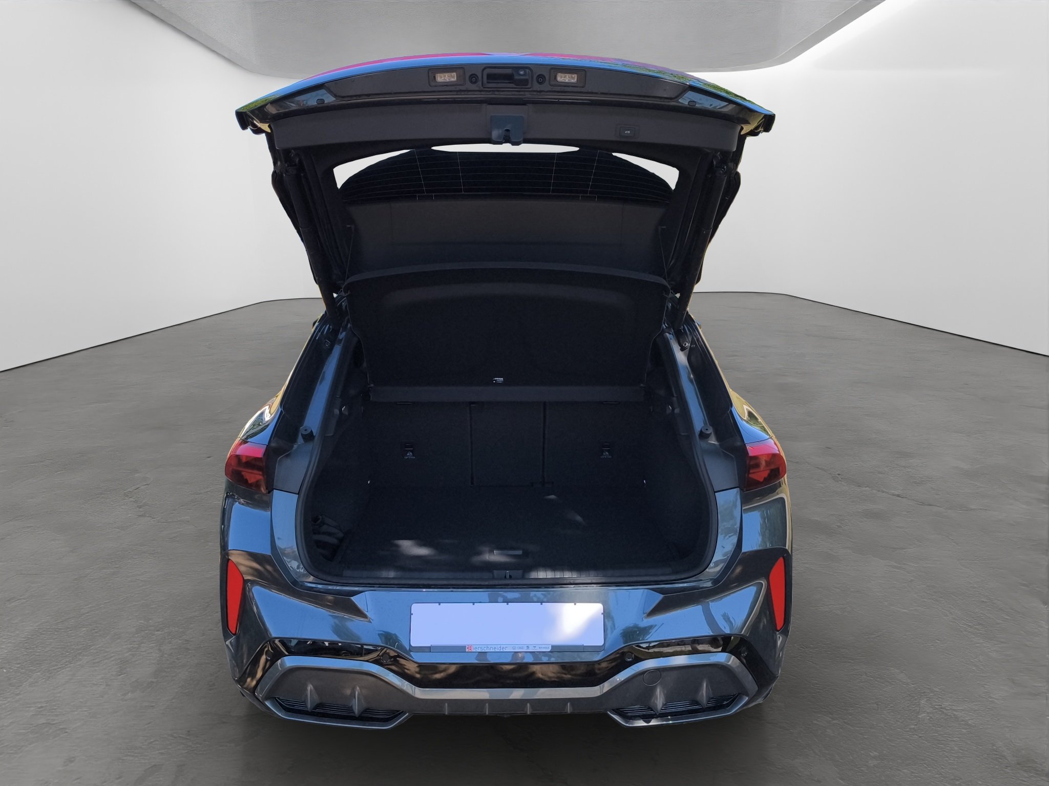2.0 TSI DSG 4Drive VZ HD-MATRIX+NAVI+SENNHEISER+PANO 8