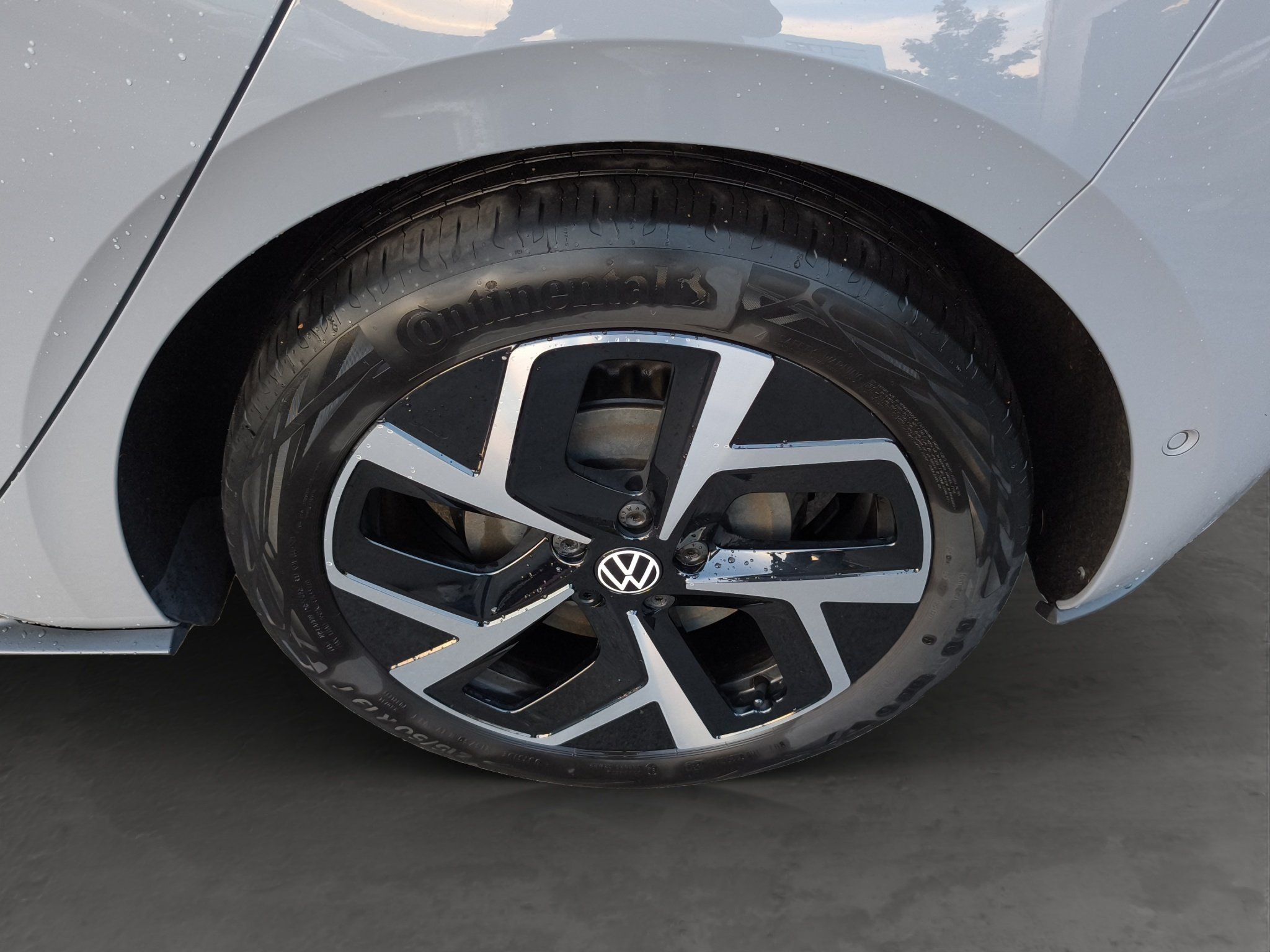 Pro Move IQ-LIGHT HUD NAVI 19-ALU ACC SIDEASS PARKASS 360°KAMERA SHZ KEYLESS 8