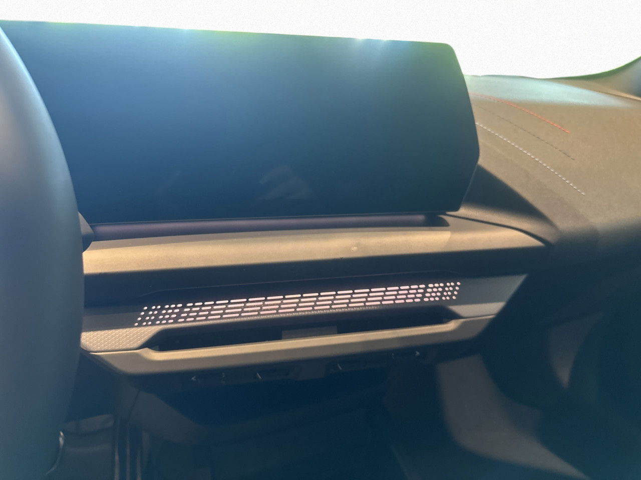 118d M Sport DA RFK DAB SHZ AHK Tempo SpoSi Sportpaket Bluetooth Navi LED Klima PDC el. Fenster 15