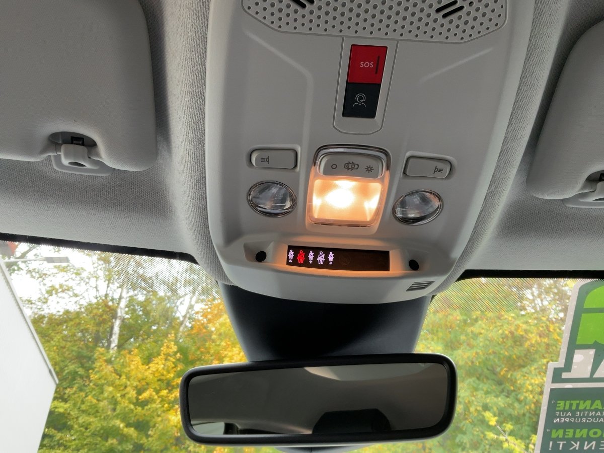 1.2 PureTech 130 Max LED/Navi/SHZ/2xKlima/LM 13