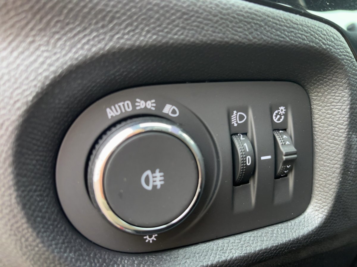 F AT8 GS LED/Navi/LHZ/PDC/Kamera/KlimaA 15