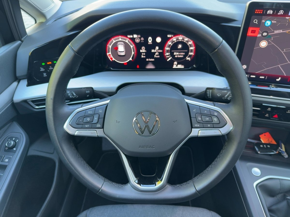 VIII 1.5 TSI W Life ACC/LED/Navi/SHZ/LHZ/Kam 13