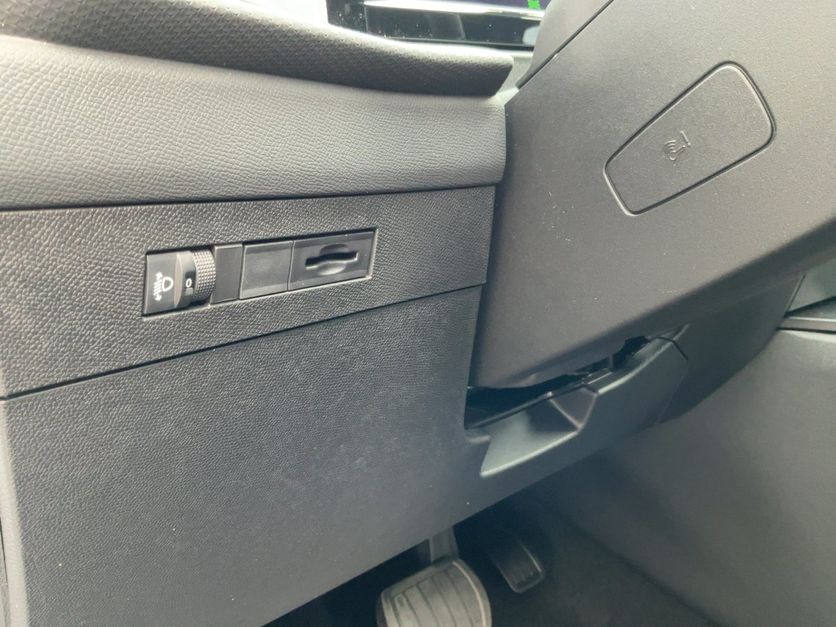 L 1.2 Turbo Edition AUT+Facelift+Kam.+LED 15
