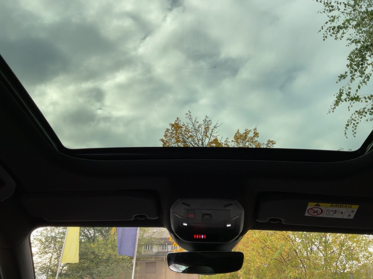 L ST 1.6T Plugin Hybrid Ultimate NAVI+AHZV+KAMERA 13