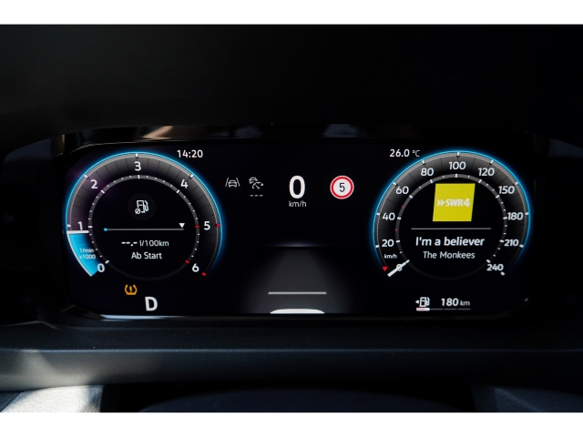 35 Kasten 2.0 TDI HD MR KAMERA NAVI LED 6