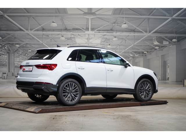 advanced 35 TFSI S tronic AHK Standheizung 3