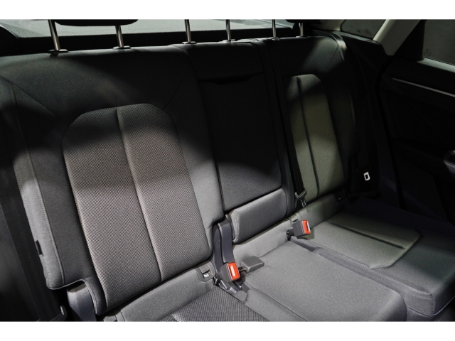 advanced 35 TFSI S tronic AHK Standheizung 10