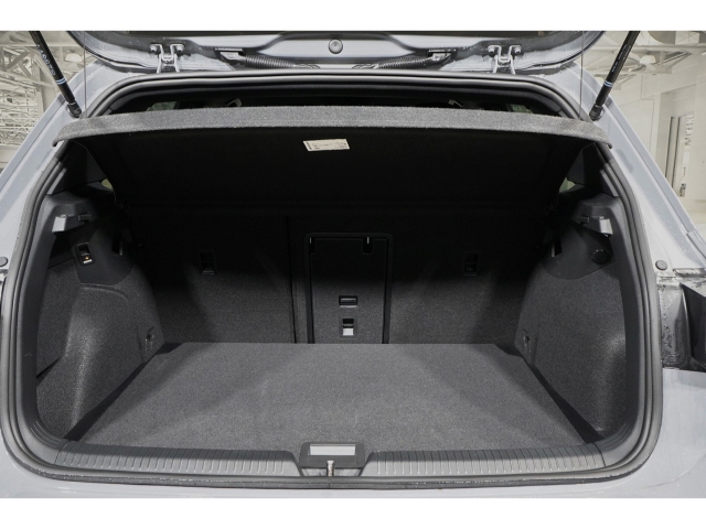 2.0 TSI DSG DCC IQ.LIGHT AHK 9