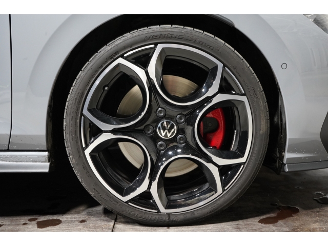 2.0 TSI DSG DCC IQ.LIGHT AHK 10