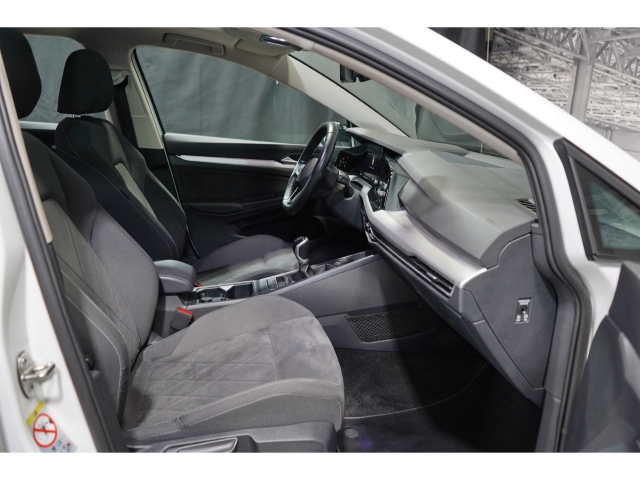 Life 2.0 TDI AHK Fahrschulfahrzeug MatrixLED 5