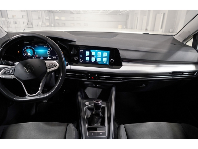 Life 2.0 TDI AHK Fahrschulfahrzeug MatrixLED 6
