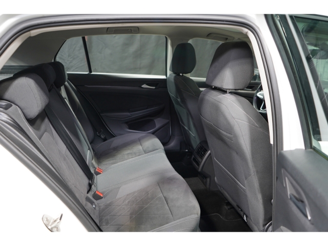 Life 2.0 TDI AHK Fahrschulfahrzeug MatrixLED 10