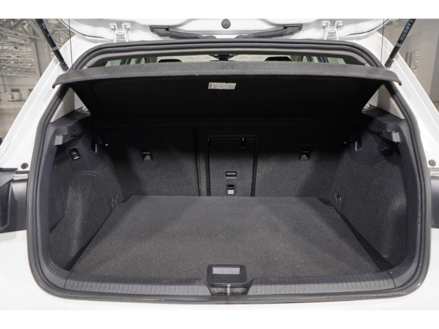 Life 2.0 TDI AHK Fahrschulfahrzeug MatrixLED 11