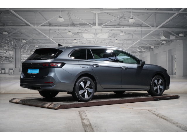 1.5 eTSI DSG Business AHK IQ.DRIVE 3