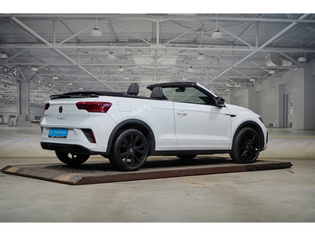 Cabriolet R-Line 1.5 TSI DSG AHK Matrix beat