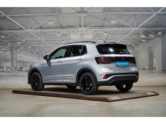 R-Line 1.5 TSI ACC BlackStyle Kamera 2