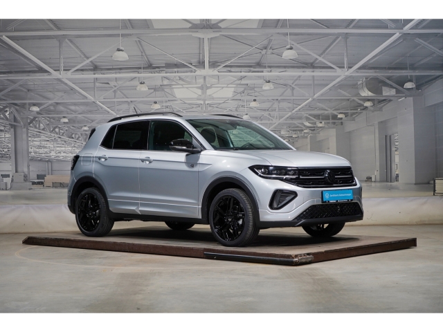 R-Line 1.5 TSI ACC BlackStyle Kamera 4