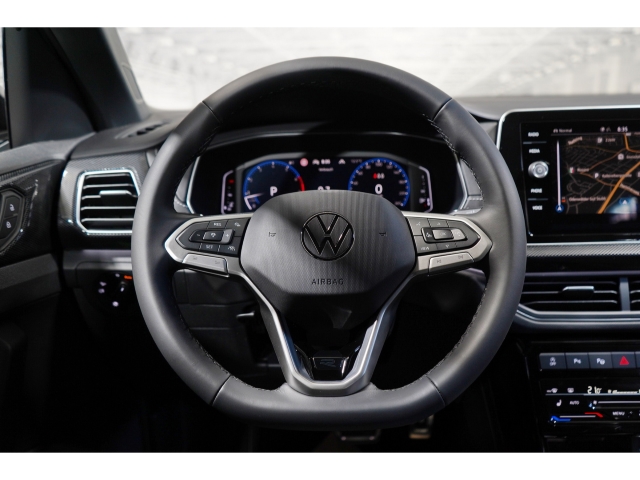 R-Line 1.5 TSI ACC BlackStyle Kamera 7