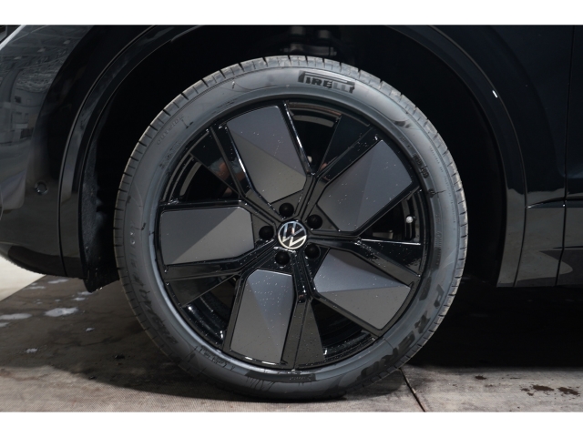 R-Line 3.0 TDI 360 Pano AHK 14