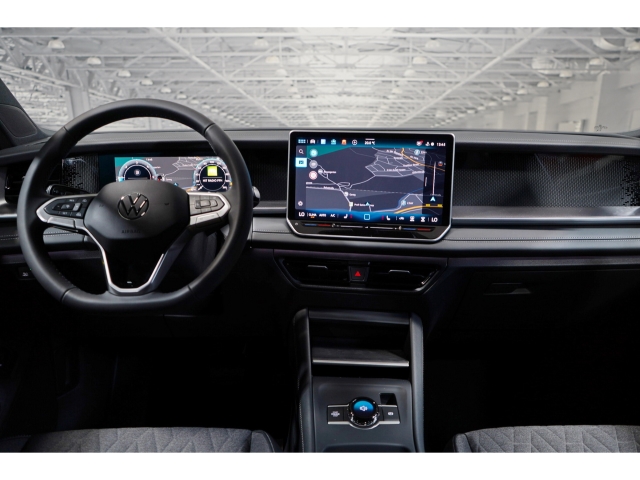 Life 2.0 l TDI SCR 360 ACC AHK 7