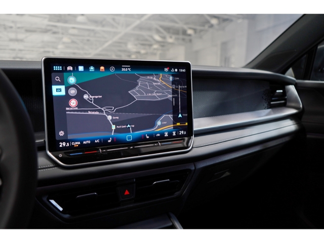 Life 2.0 l TDI SCR 360 ACC AHK 10