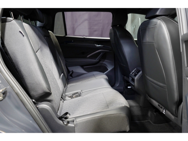 Life 2.0 l TDI SCR 360 ACC AHK 11