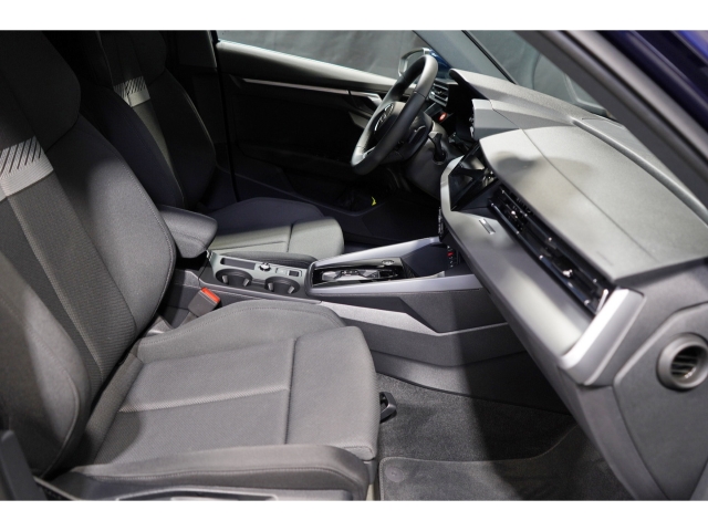 Limousine S line 30 TFSI tronic AHK Kamera AC 5