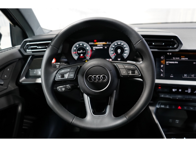 Limousine S line 30 TFSI tronic AHK Kamera AC 7