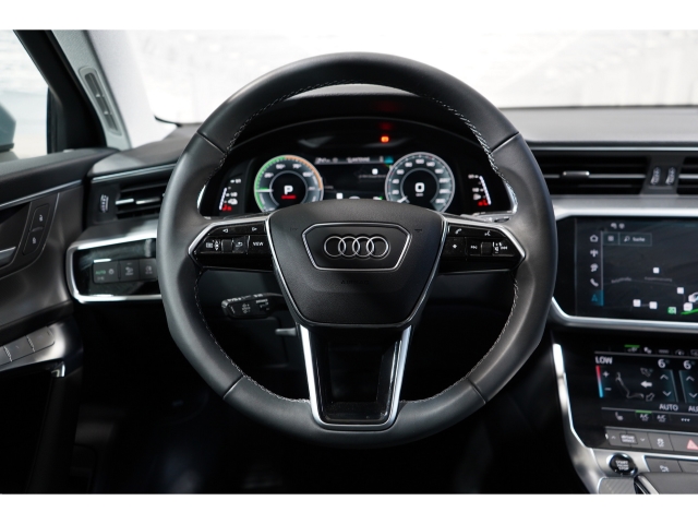 Avant advanced 50 TFSIe quattro HD Matrix ACC 7