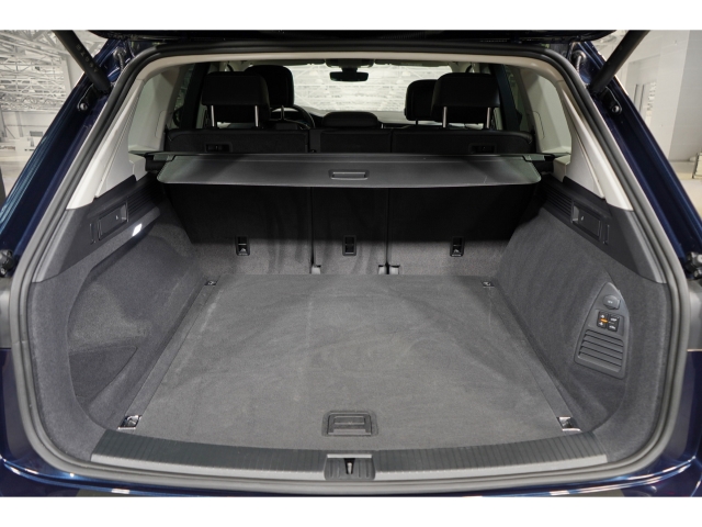 3.0 TDI tiptronic 4M AHK Navi Kamera 19 Zo 12