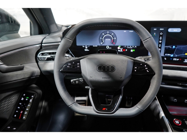 Avant TDI quattro S line 360 ACC AHK 7