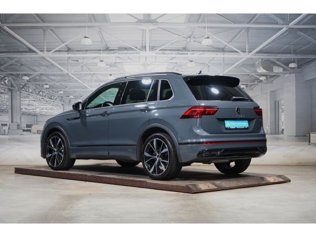 R-Line 2.0 TDI 4M AHK Kamera 20-Zoll 2