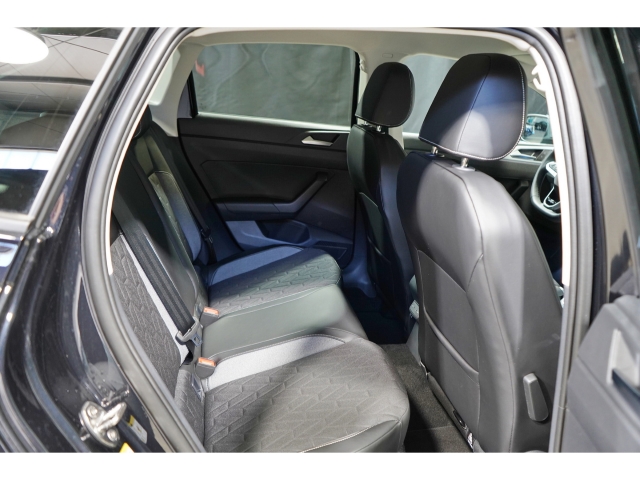 Energy 1.0 TSI DSG Ganzjahresreifen Rear Vie