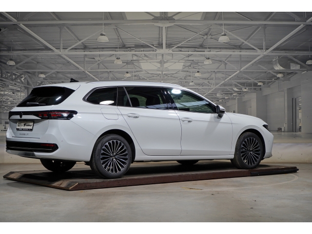 2.0 TDI DSG Elegance AHK IQ.DRIVE 3