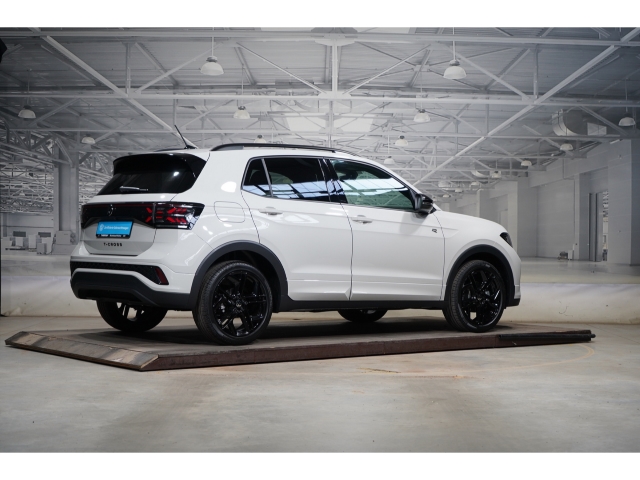 R-Line 1.0 TSI OPF DSG Black Style AHK Rüc 3