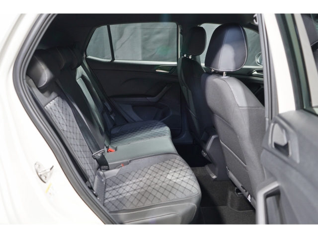 R-Line 1.0 TSI OPF DSG Black Style AHK Rüc 10