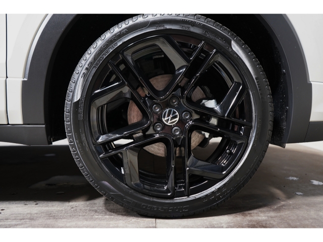 R-Line 1.0 TSI OPF DSG Black Style AHK Rüc 12