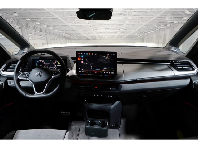 Life 1.5 eHybrid FACELIFT AHK Harman K 6