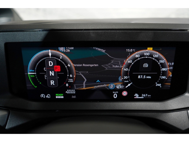 Life 1.5 eHybrid FACELIFT AHK Harman K 8