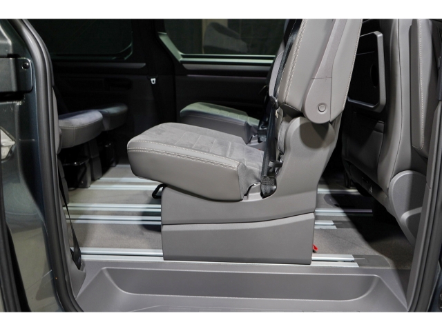 Life 1.5 eHybrid FACELIFT AHK Harman K 12