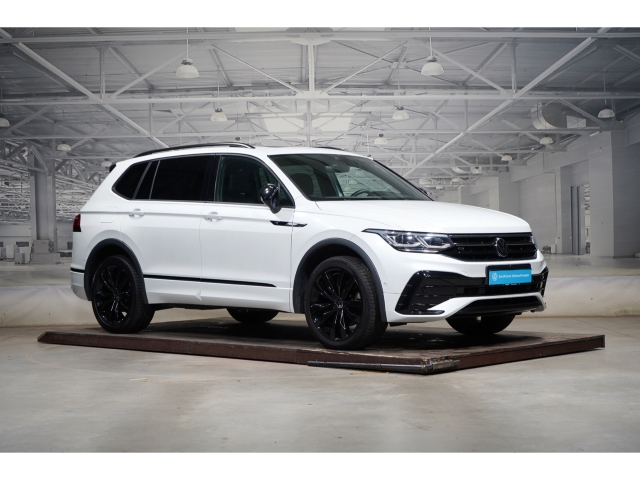 2.0 TSI 4M R-Line Black Style Head 4