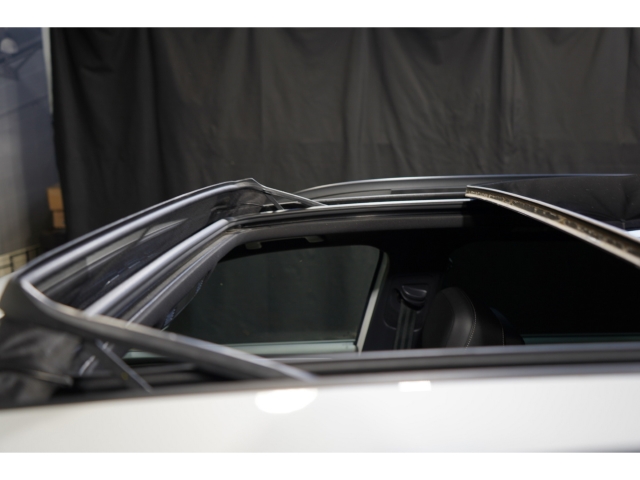 2.0 TSI 4M R-Line Black Style Head 13