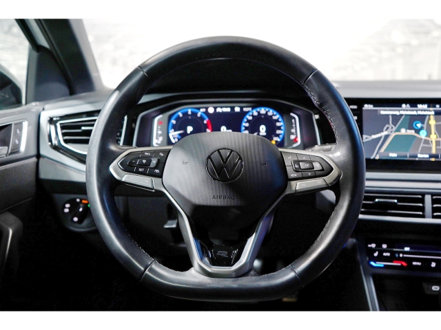 R-Line 1.5 TSI Black Style ACC IQ.LIGHT 7