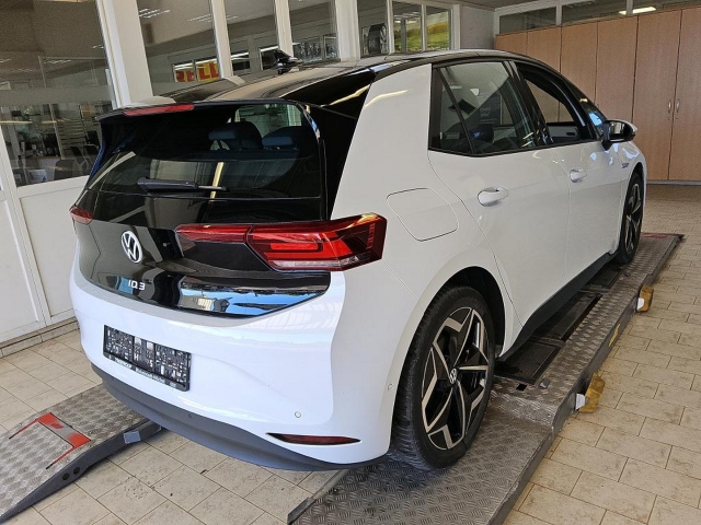 Pure Performance 360 Kamera Navi 19 Zoll 2