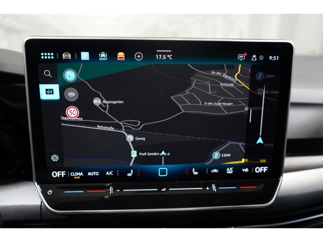 R-Line 1.5 eTSI DSG AHK Matrix Panora 9