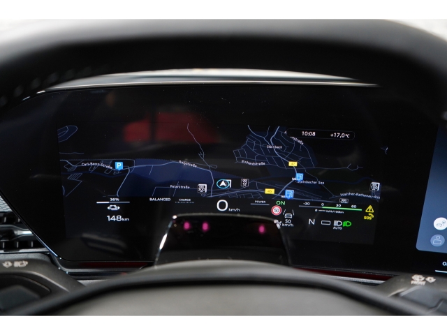 Avant S line business quattro AHK HUD LU 9